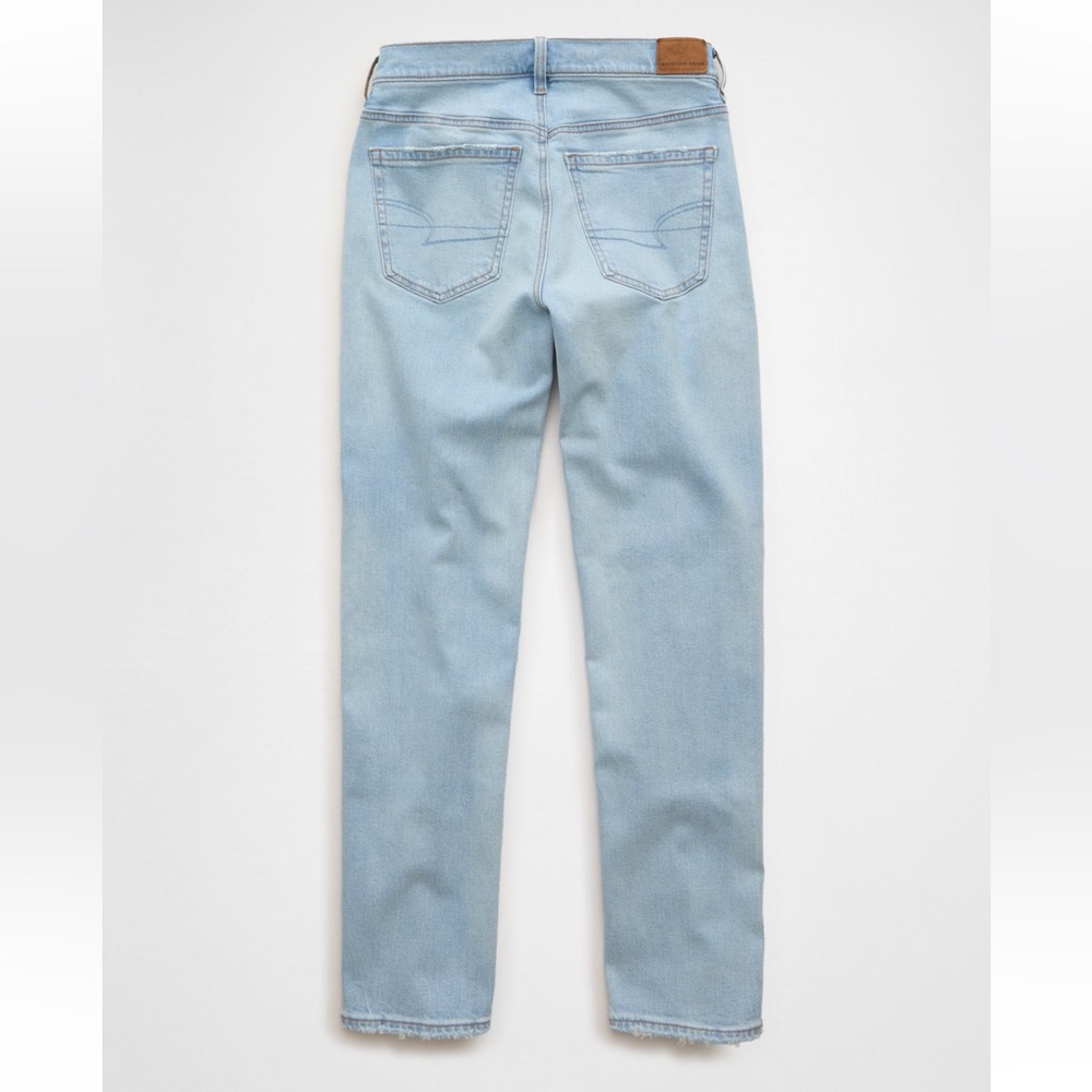 American Eagle Outfitters Light Wash Straight Leg Jeans - Picture 2 of 5